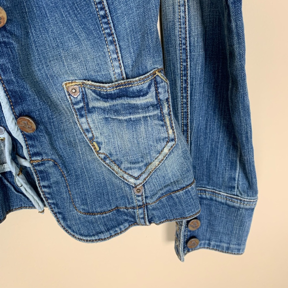 J & COMPANY • Jean Jacket - Picture 4 of 8